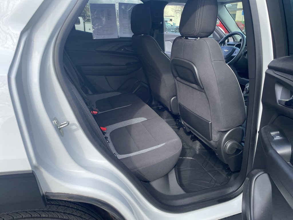 Used 2023 Chevrolet TrailBlazer LT w/ Convenience Package image 44