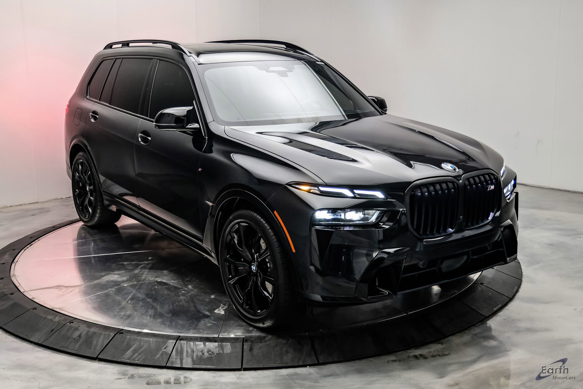 Used 2026 BMW X7 M60i AWD/4WD image 25