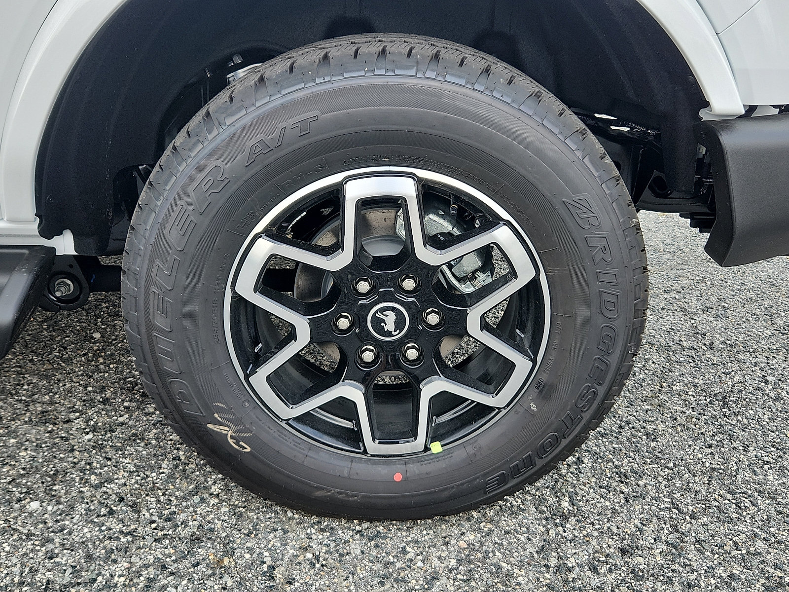 New 2026 Ford Bronco Outer Banks AWD/4WD image 5