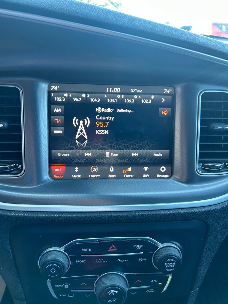 Used 2019 Dodge Charger GT image 13