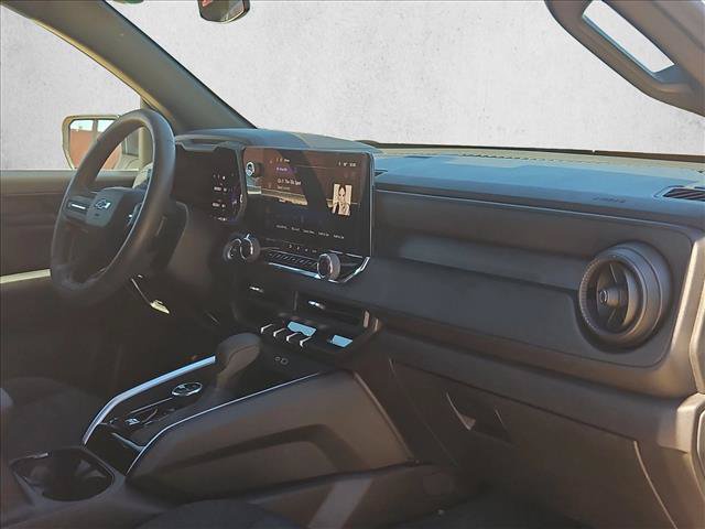 Used 2025 Chevrolet Colorado Trail Boss AWD/4WD image 22