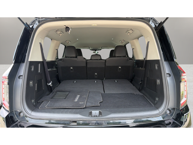 Used 2025 Nissan Armada SV AWD/4WD image 33