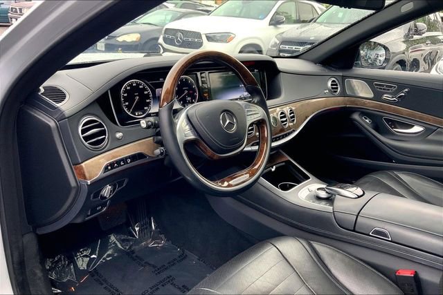 Used 2016 Mercedes-Benz S 550 4MATIC Sedan image 14