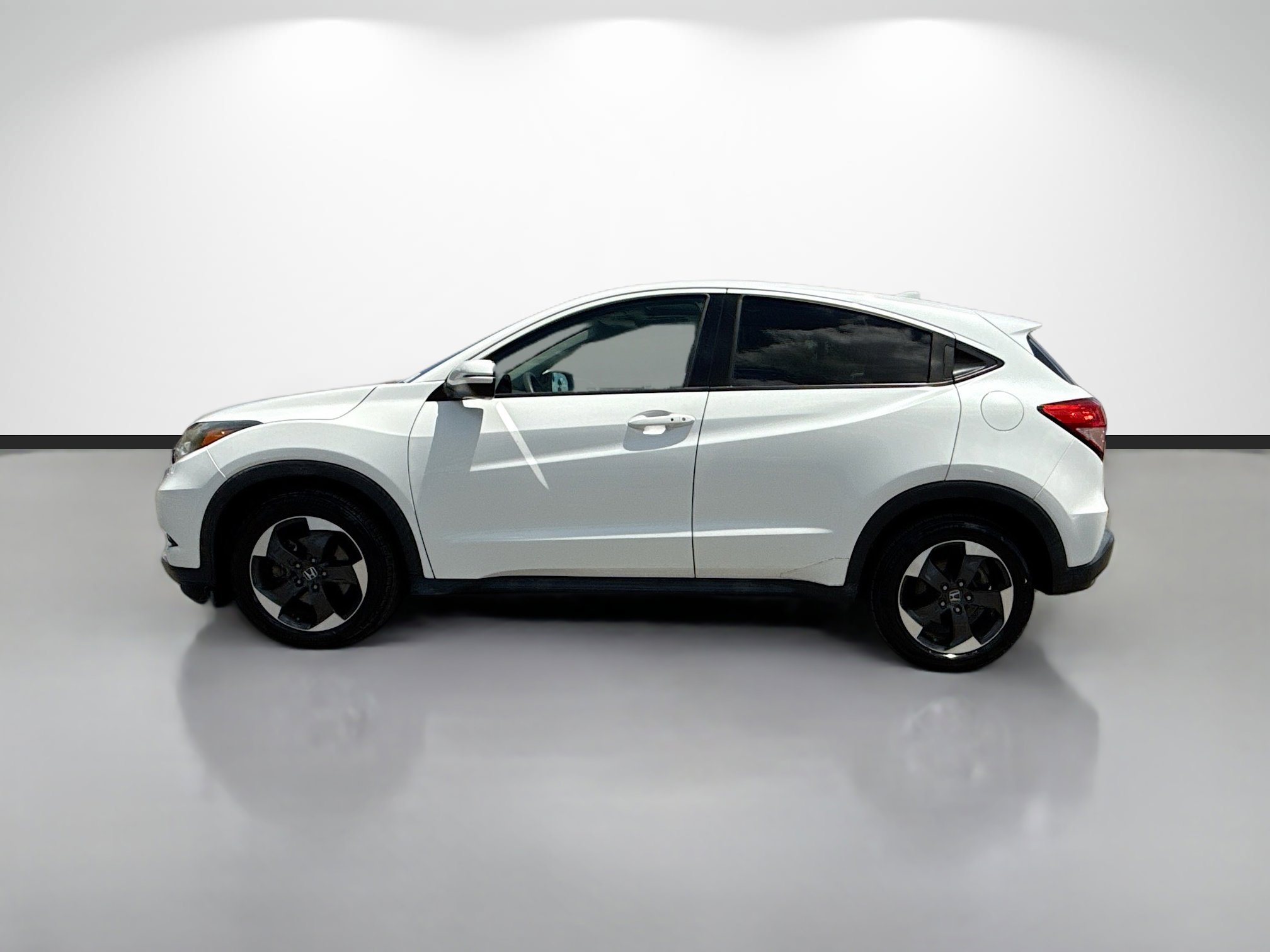 Used 2018 Honda HR-V EX image 6
