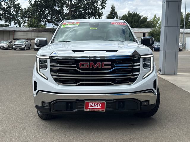 Used 2025 GMC Sierra 1500 SLT AWD/4WD image 8