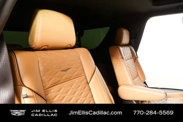 Used 2021 Cadillac Escalade Premium Luxury w/ Driver Assist Tech Package image 21