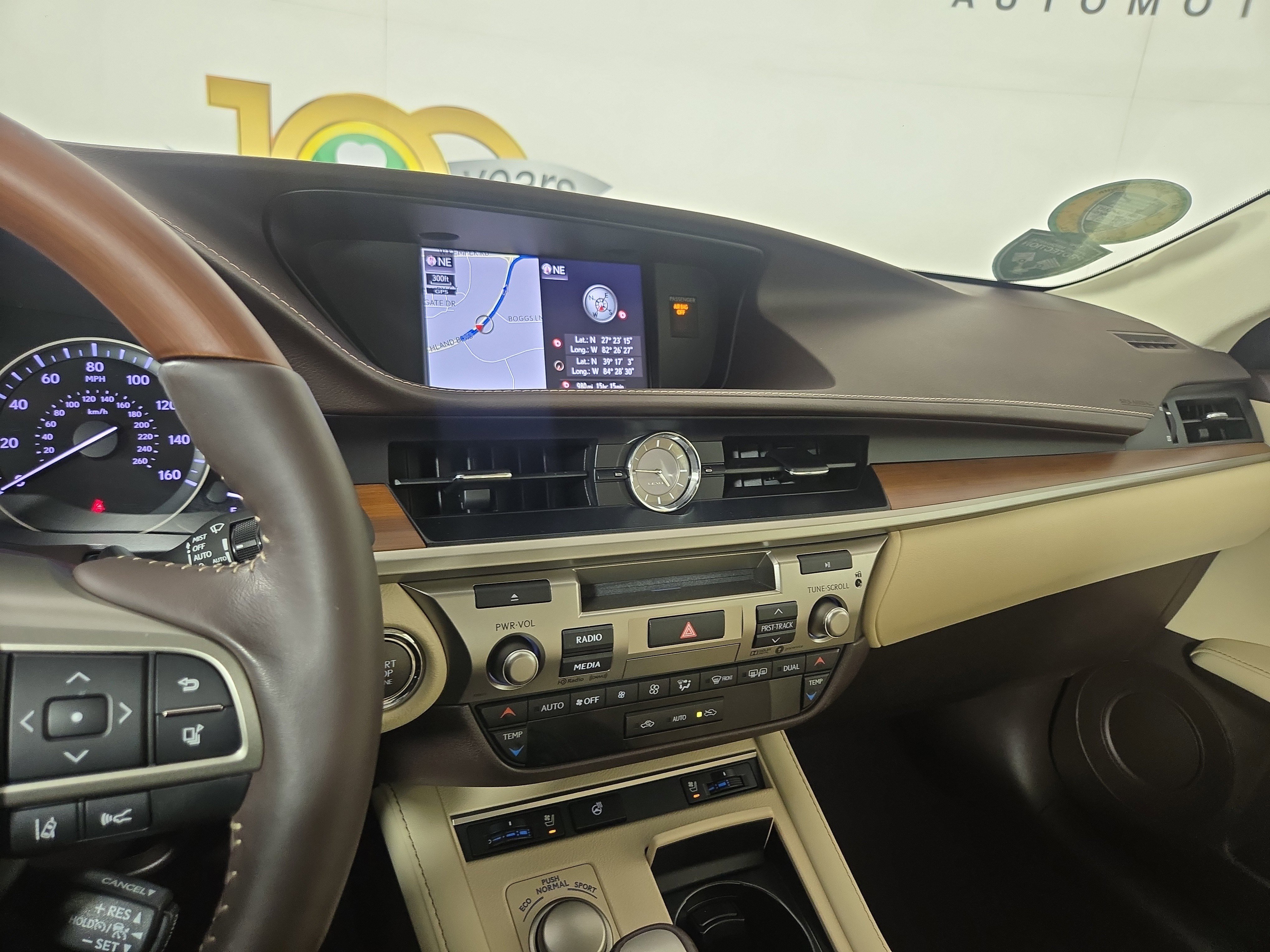 Used 2018 Lexus ES 350 image 23