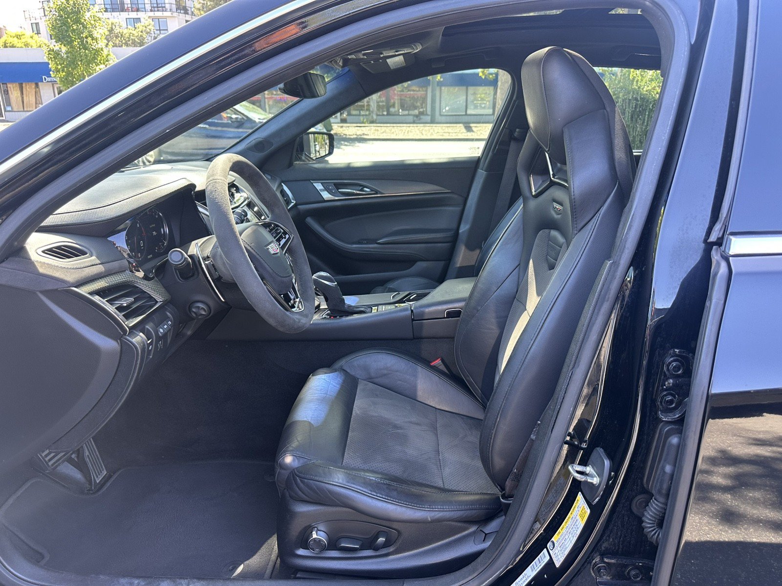 Used 2016 Cadillac CTS V w/ Luxury Package RWD image 17