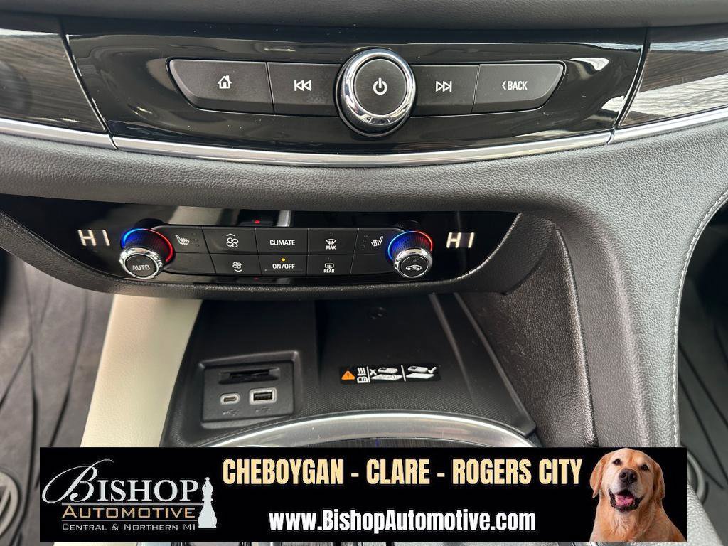 Used 2023 Buick Enclave Essence w/ LPO, Floor Liner Package AWD/4WD image 30