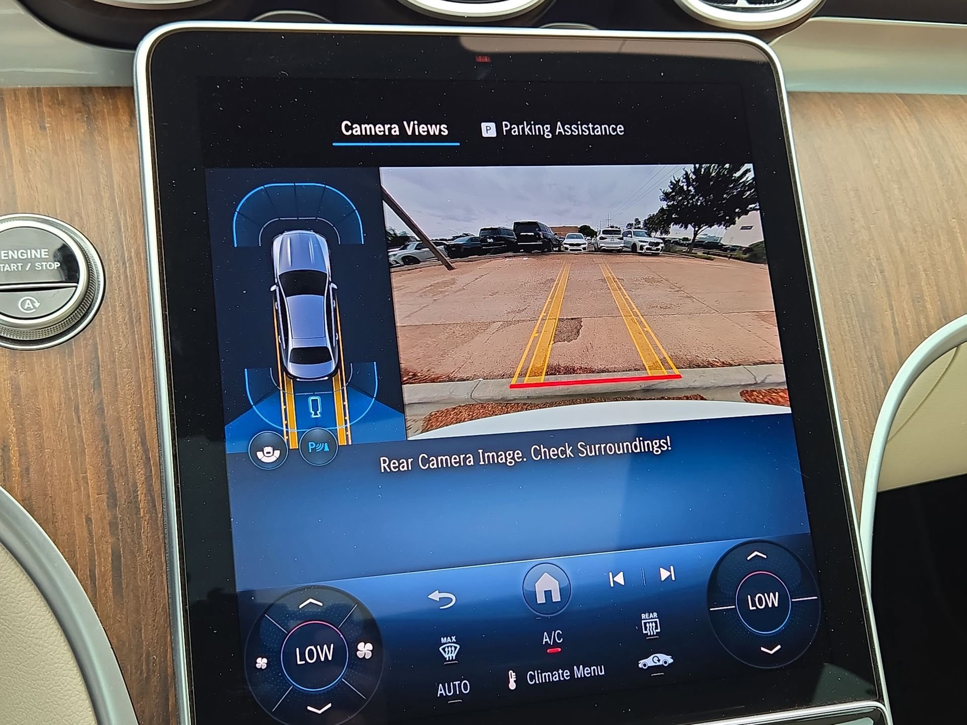 Used 2025 Mercedes-Benz C 300 4MATIC Sedan image 18