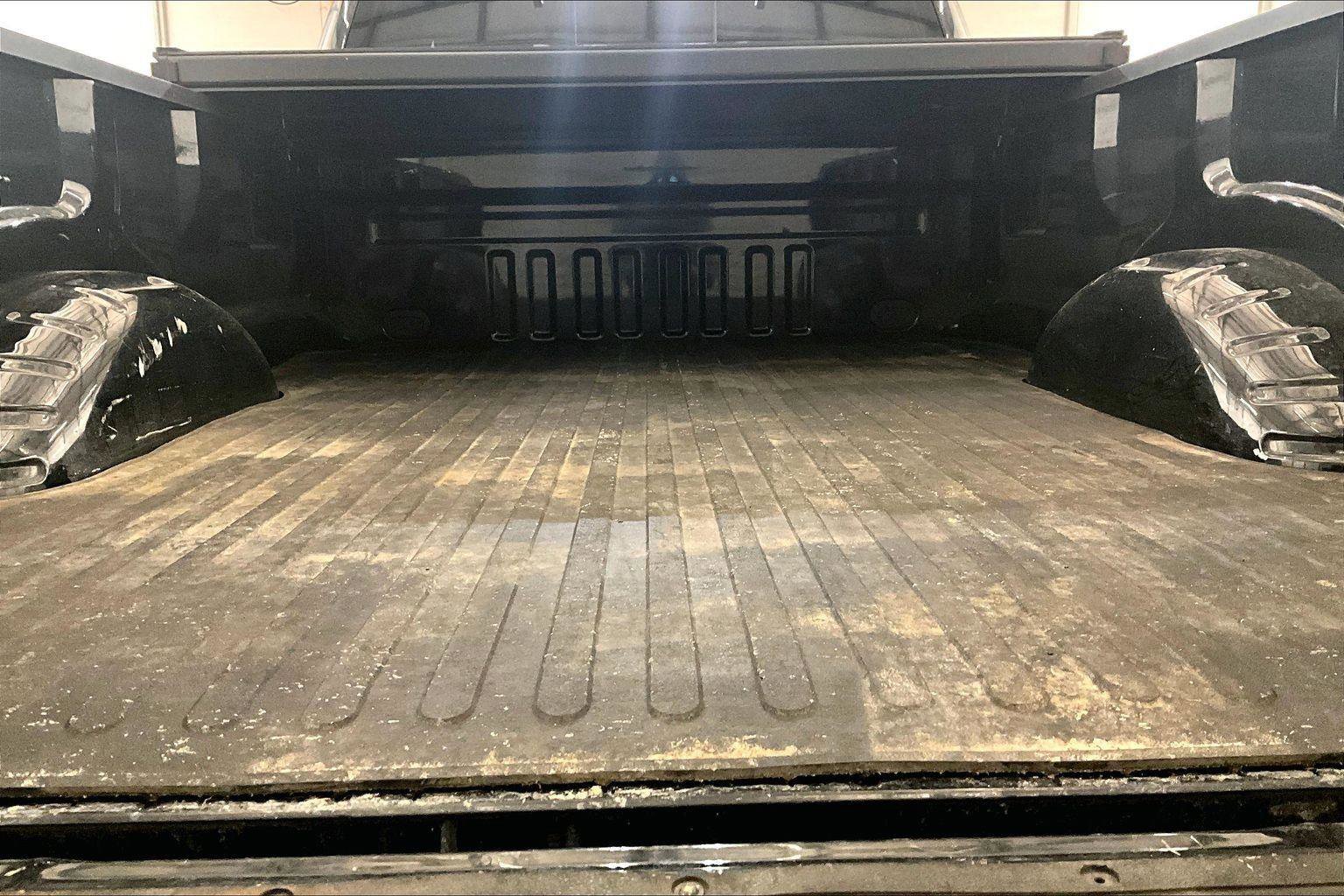 Used 2022 Ford F250 XLT w/ XLT Premium Package image 32