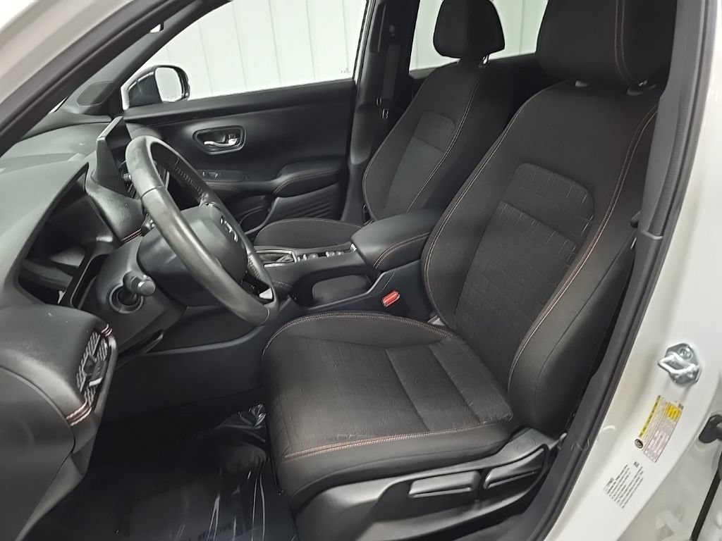 Used 2024 Honda HR-V Sport image 29