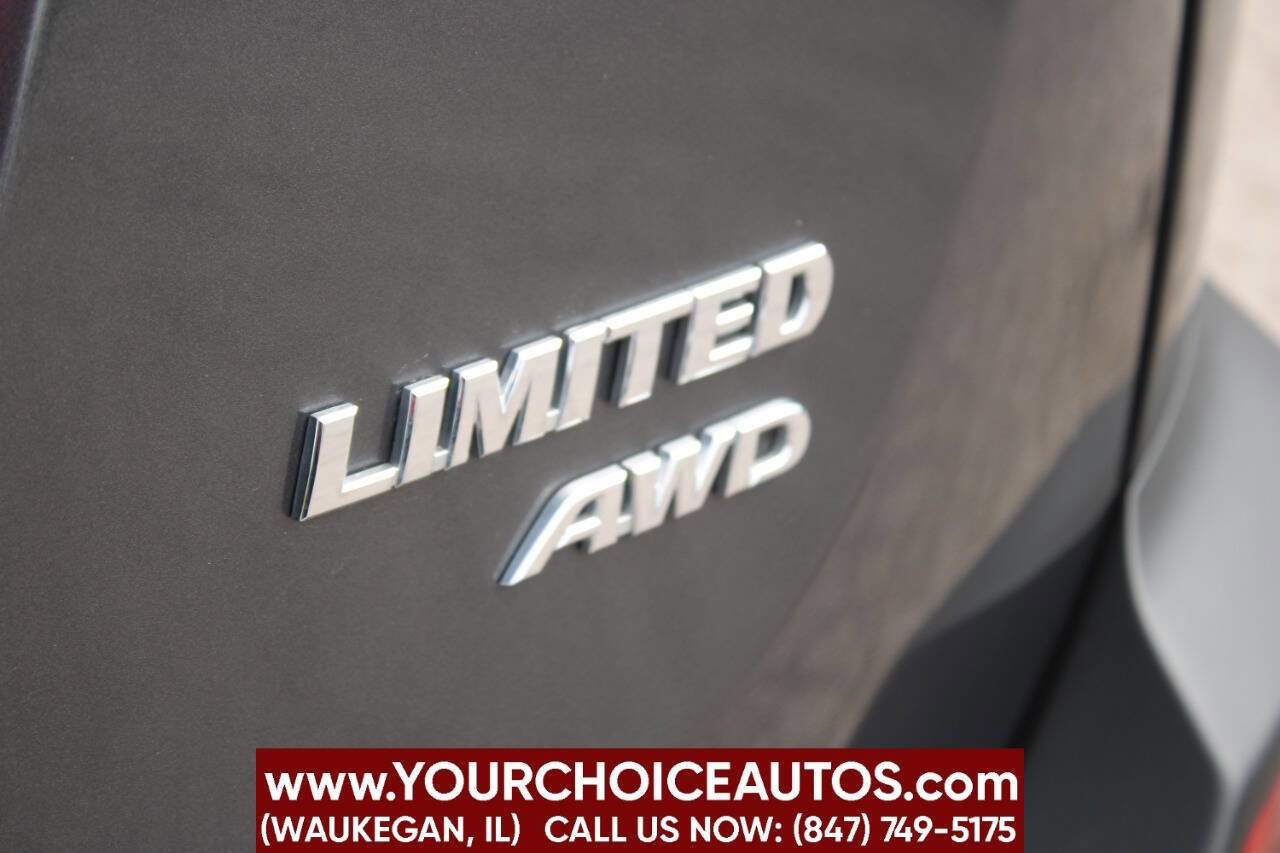 Used 2014 Toyota RAV4 Limited image 15