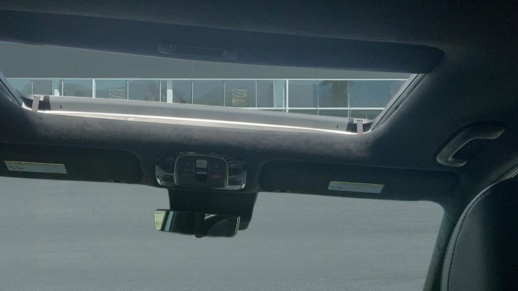 Used 2024 Hyundai Palisade Calligraphy image 23