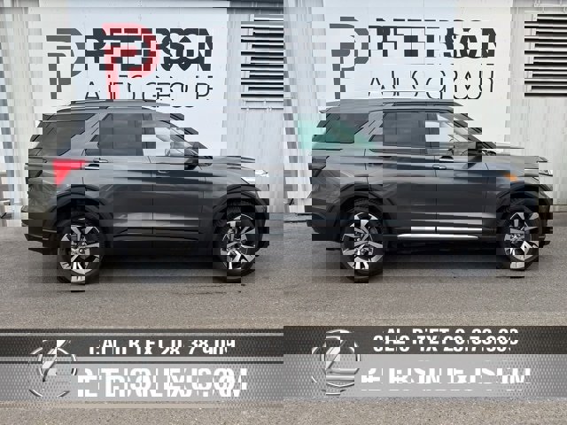 Used 2020 Ford Explorer Platinum image 2