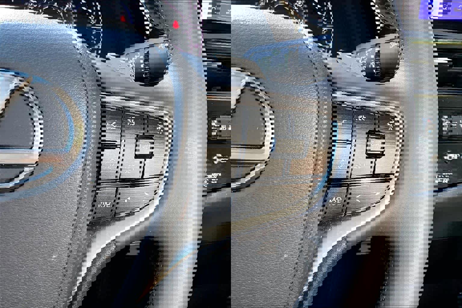 Used 2023 Lexus ES 350 image 21