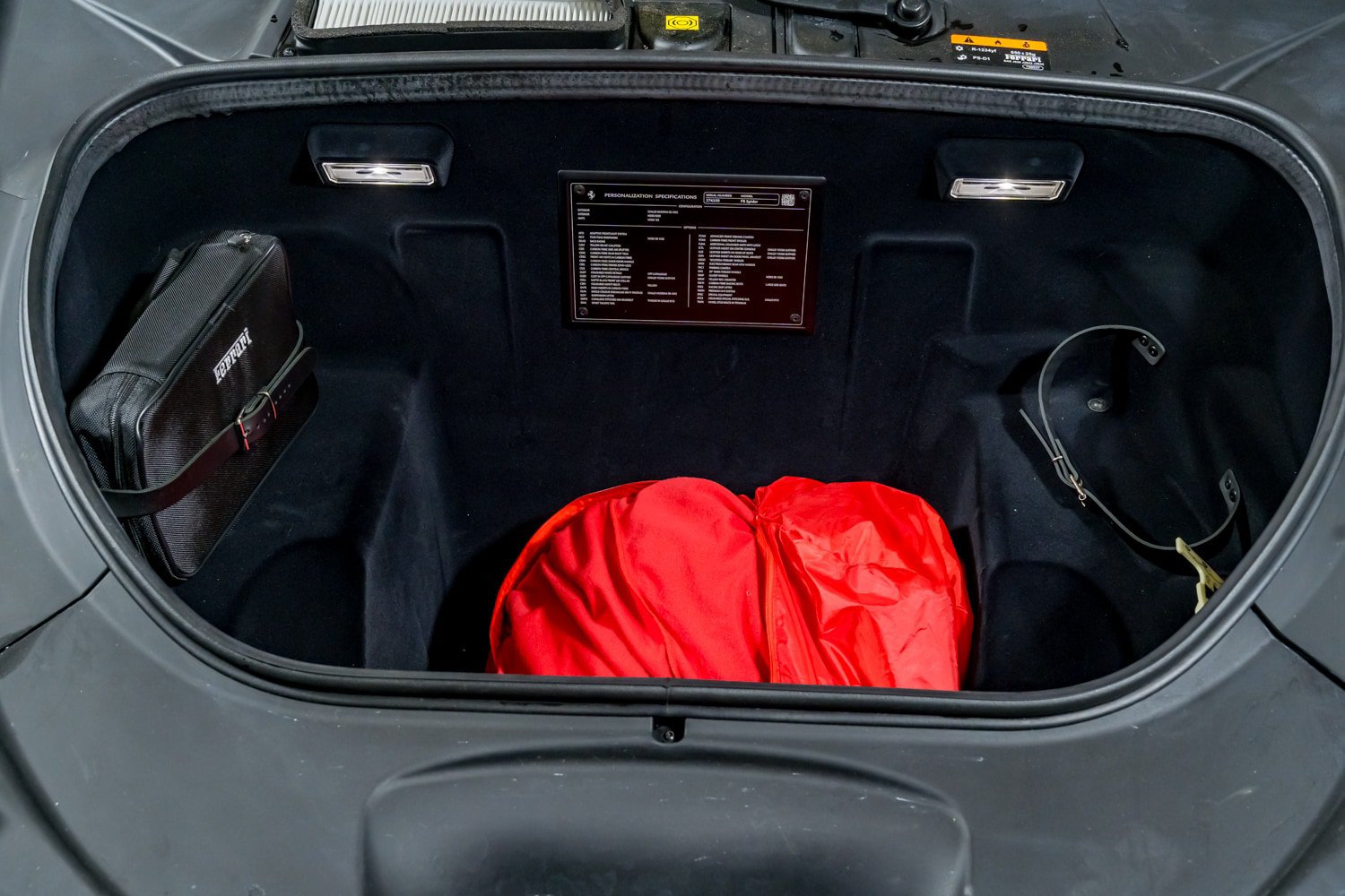 Used 2022 Ferrari F8 Tributo RWD image 47