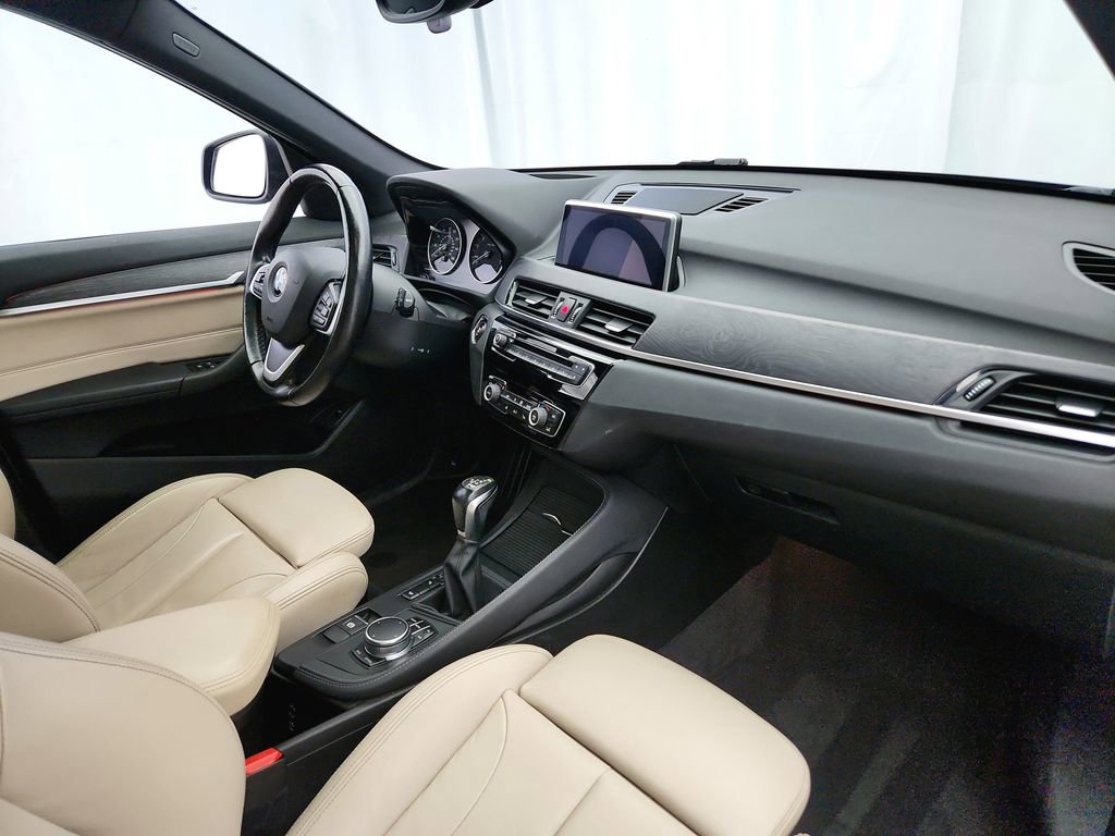 Used 2017 BMW X1 xDrive28i image 32