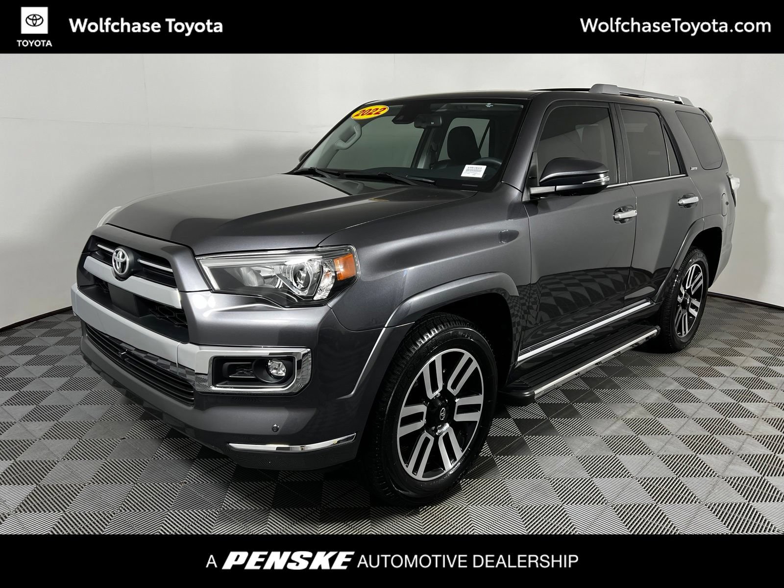 Used 2022 Toyota 4Runner Limited AWD/4WD image 1