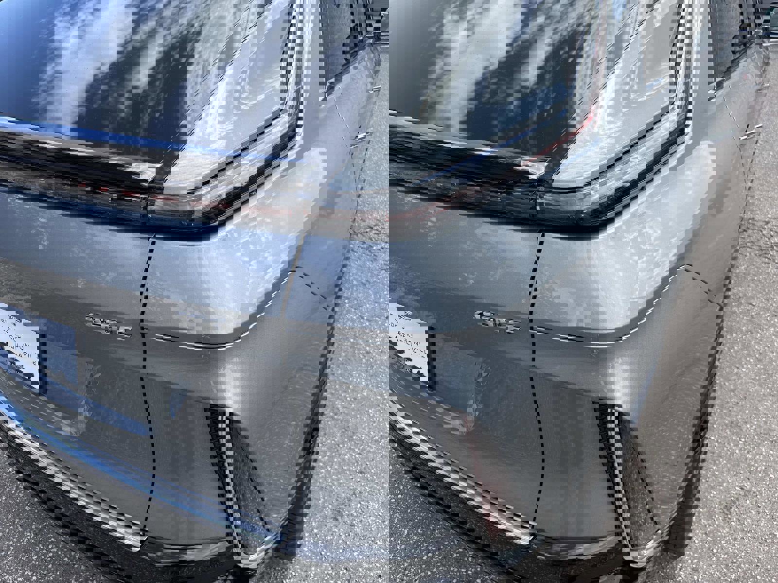 New 2026 Cadillac Lyriq Luxury image 8