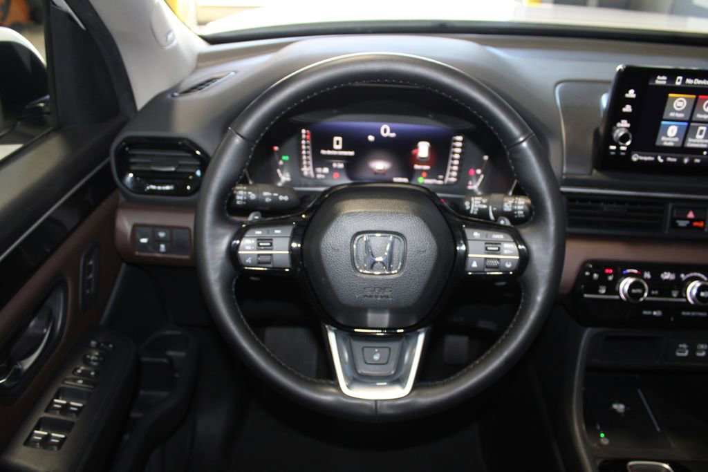 Used 2024 Honda Pilot Elite image 21