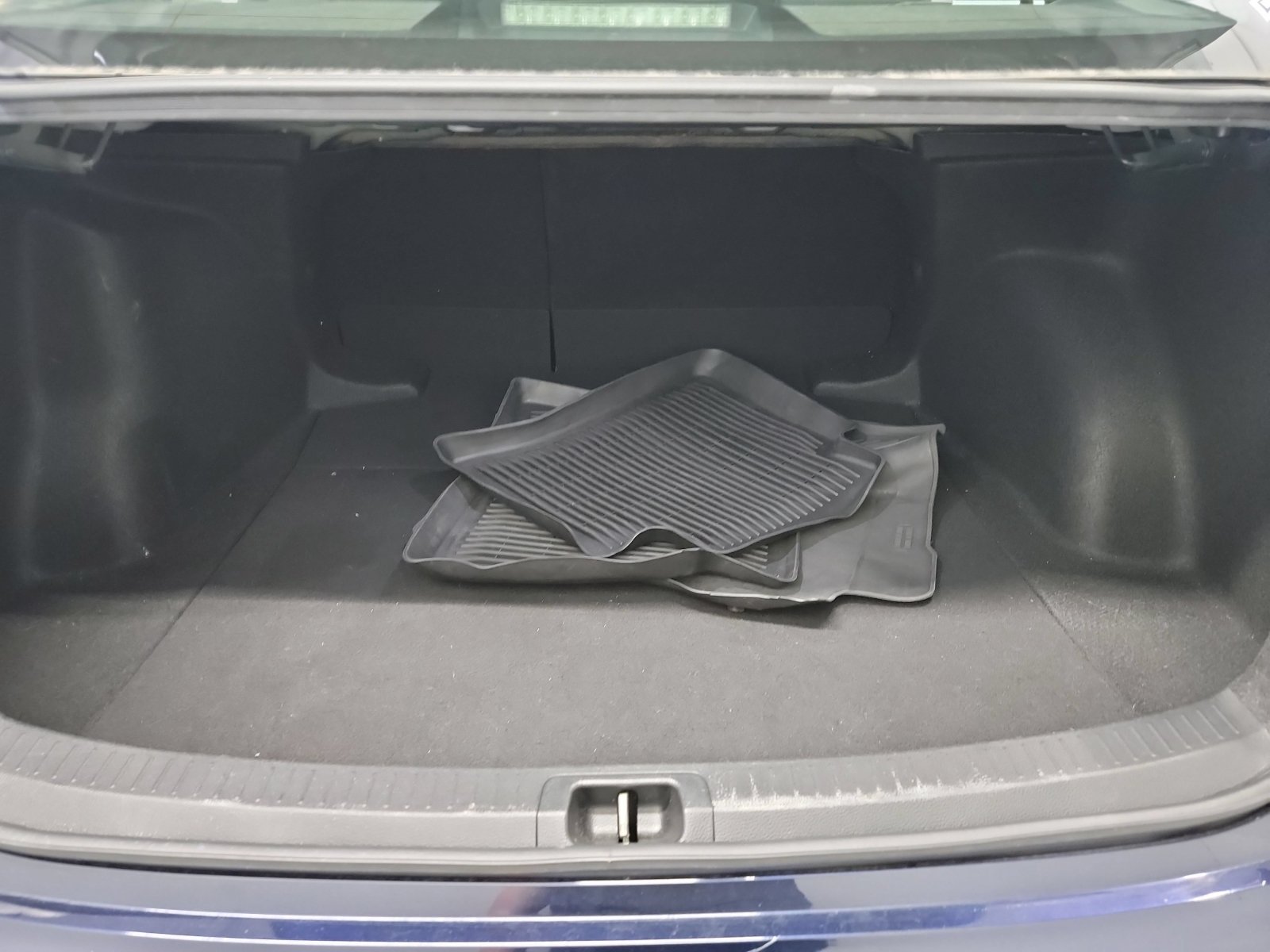Used 2022 Toyota Corolla SE FWD image 25