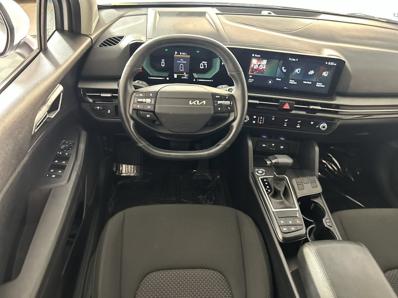 Used 2026 Kia Sportage LX FWD image 22