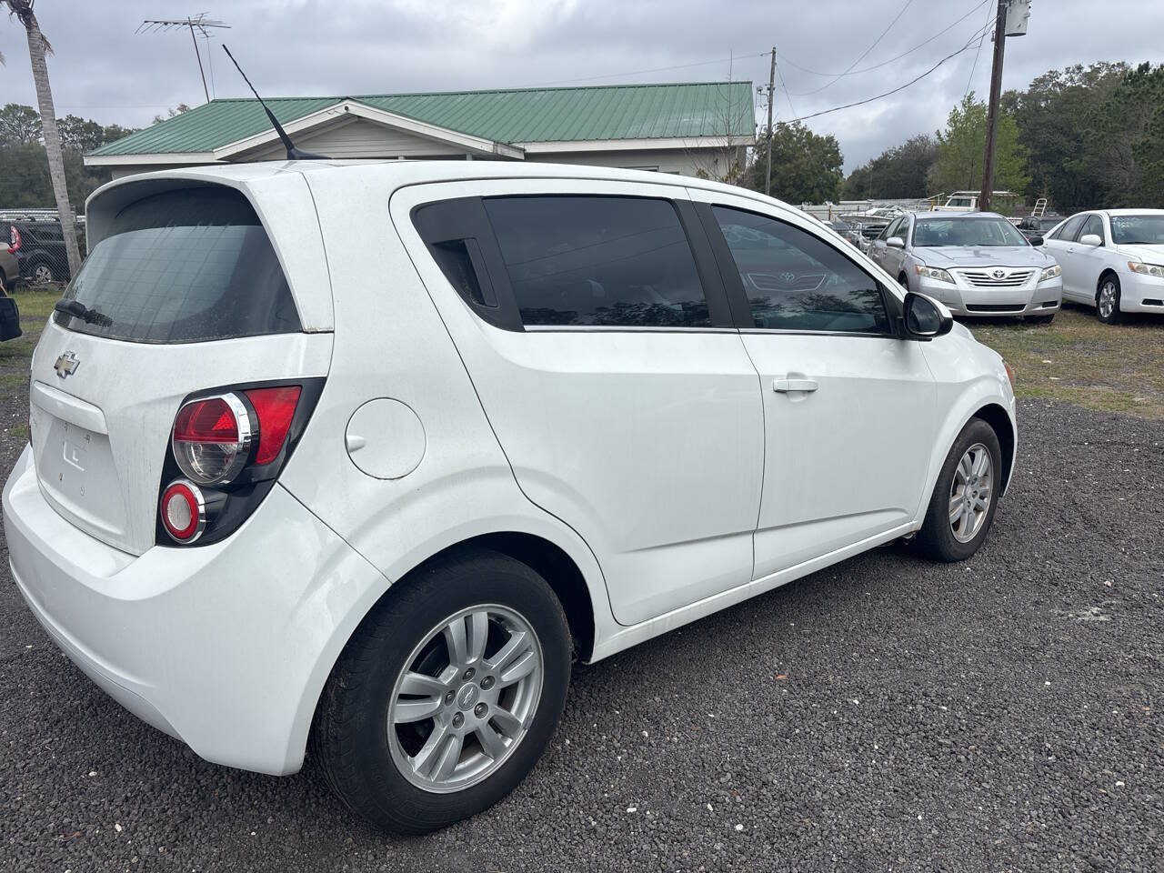 Used 2014 Chevrolet Sonic LT FWD image 6