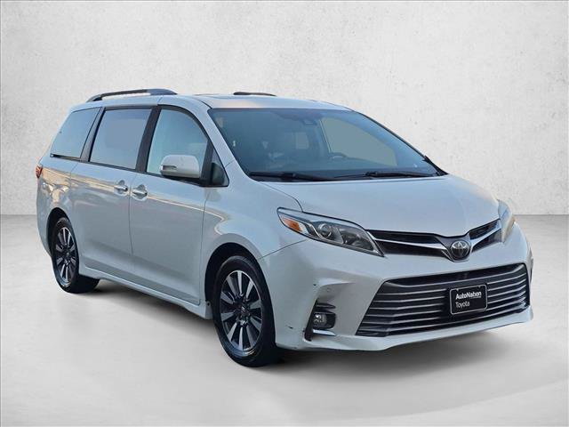 Used 2019 Toyota Sienna Limited Premium FWD image 3