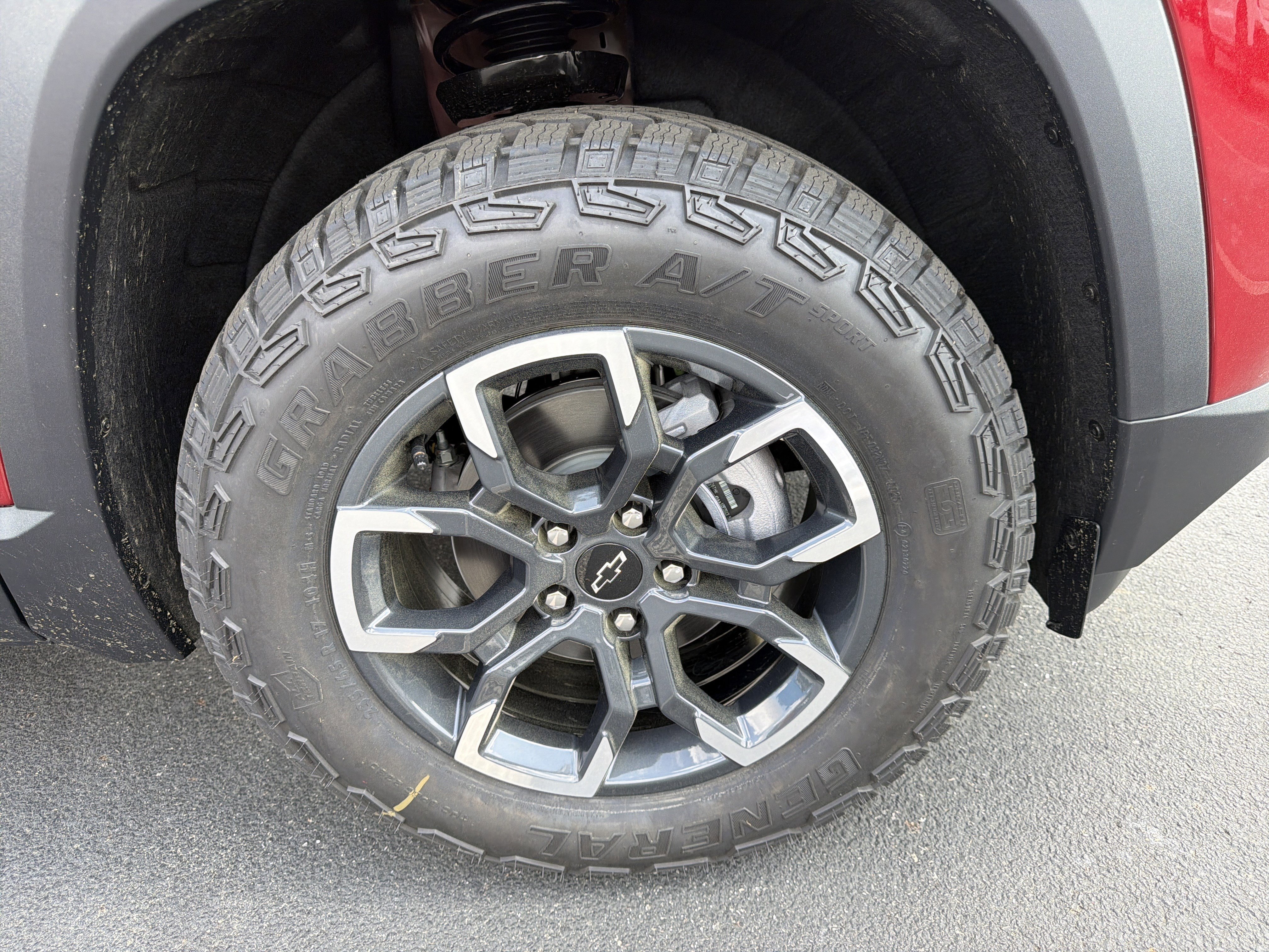 New 2026 Chevrolet Equinox ACTIV image 12