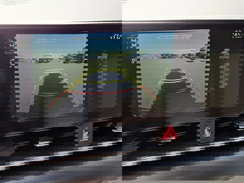 New 2026 Kia Carnival LXS image 13