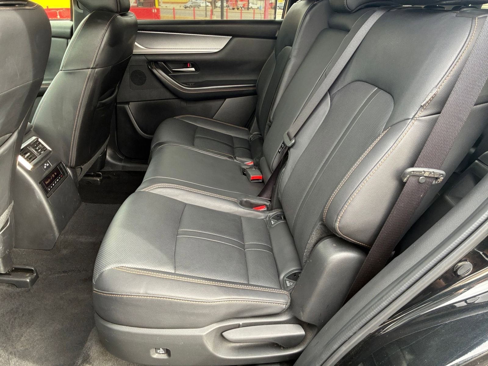 Used 2025 MAZDA CX-90 3.3 Turbo w/ Preferred Package image 27