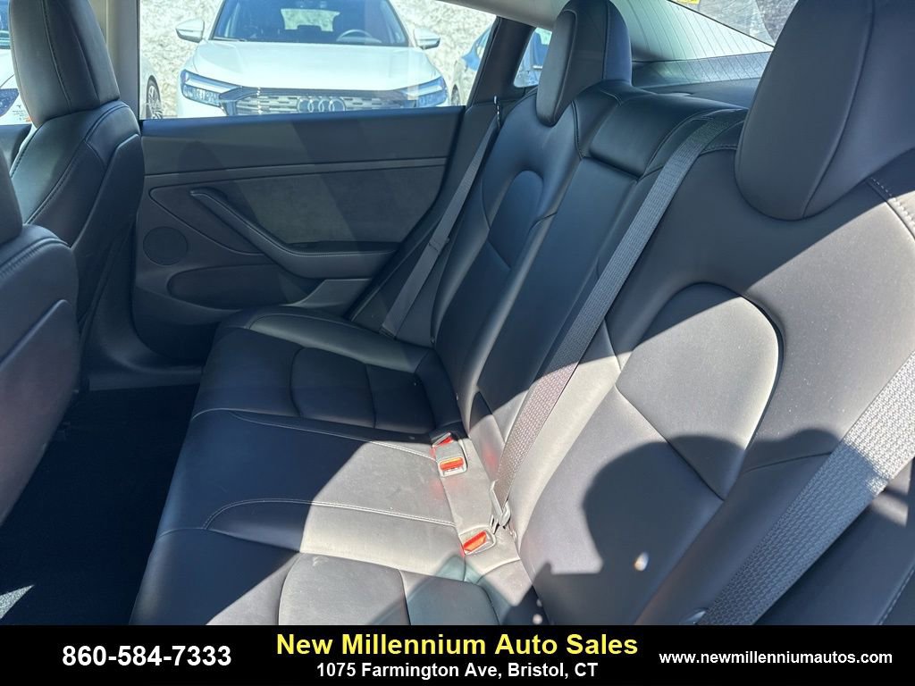 Used 2022 Tesla Model 3 Long Range image 10