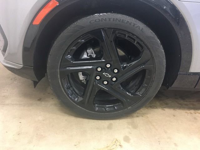 Used 2024 Chevrolet Equinox EV RS image 12