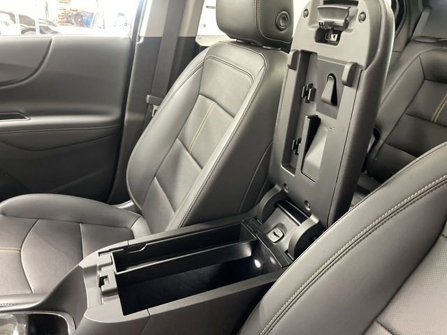 Used 2022 Chevrolet Equinox Premier AWD/4WD image 21