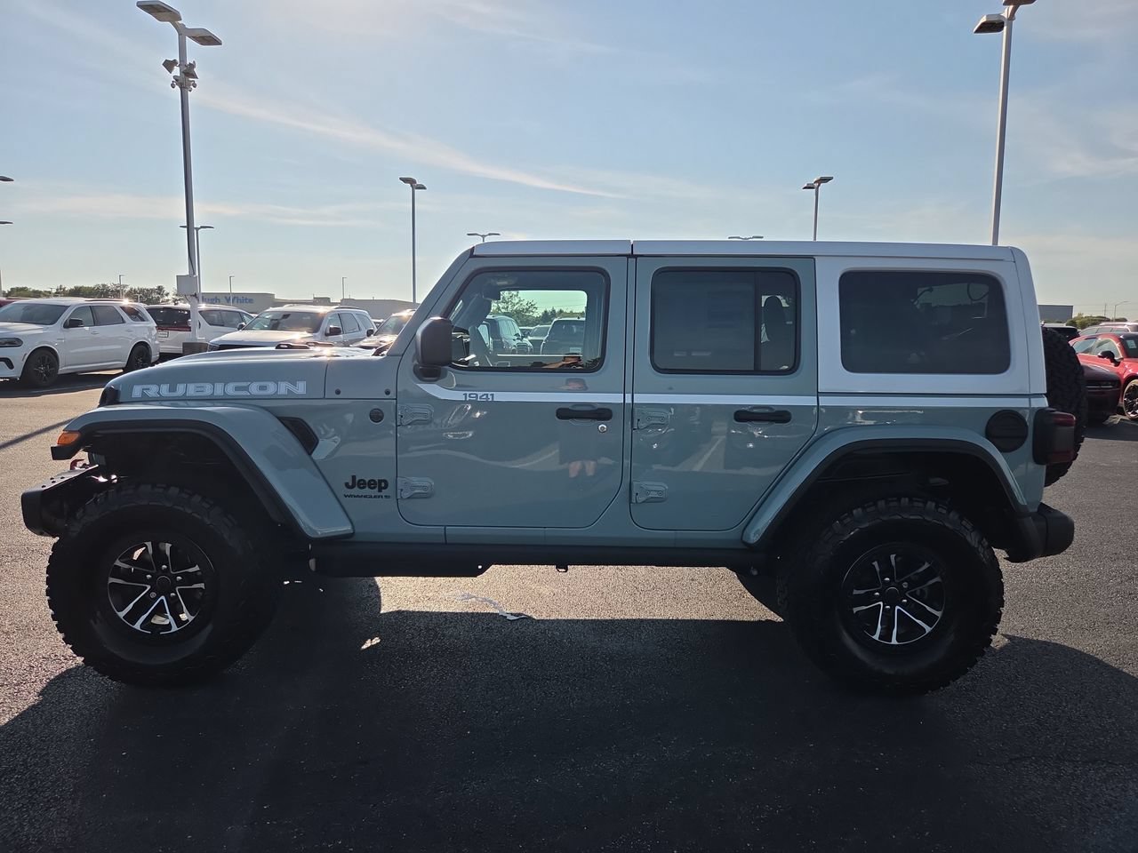 New 2027 Jeep Wrangler Unlimited Rubicon AWD/4WD image 28