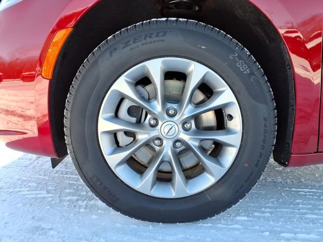 New 2026 Chrysler Pacifica Select image 9