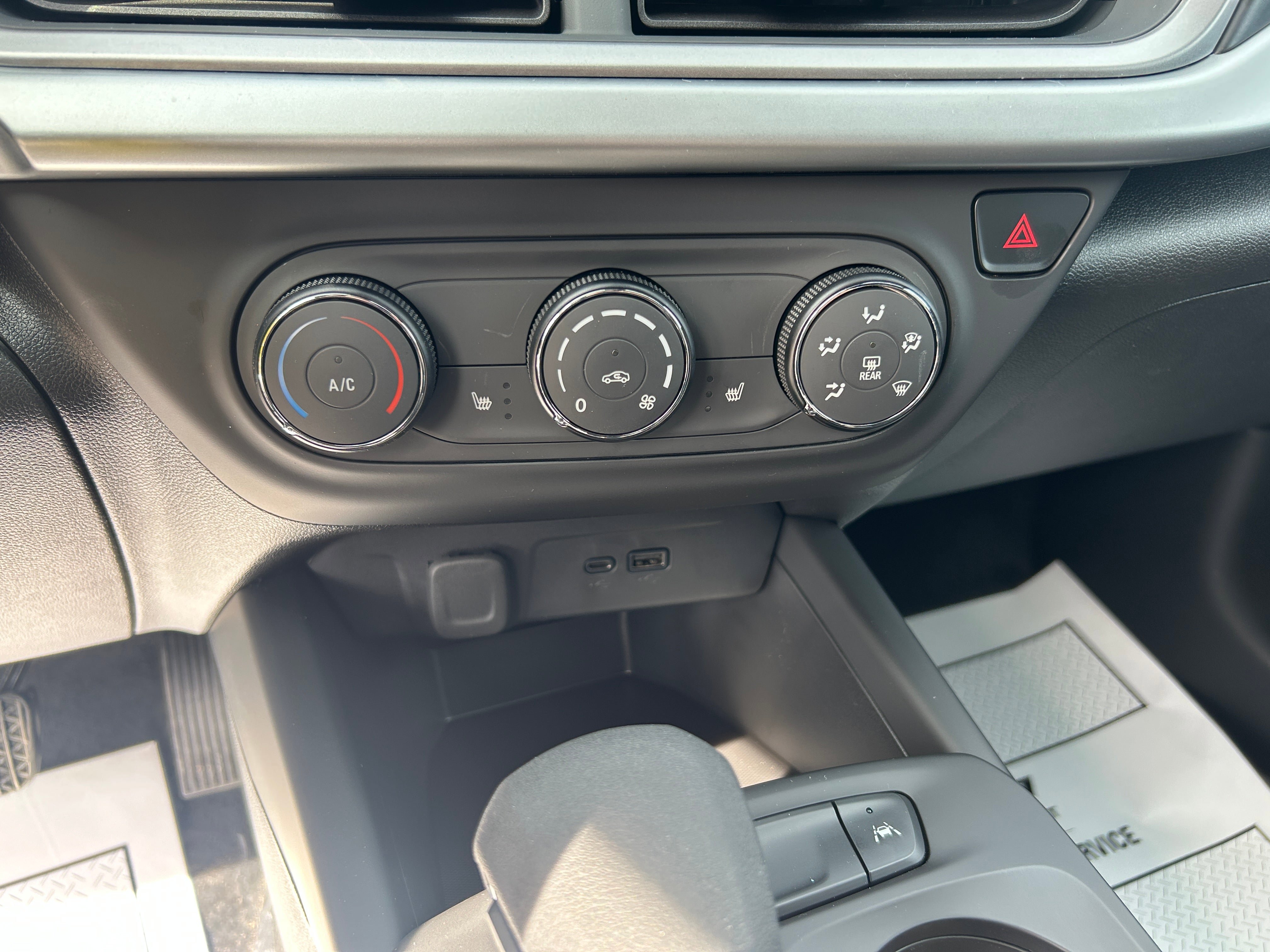 New 2026 Chevrolet Trax RS image 20