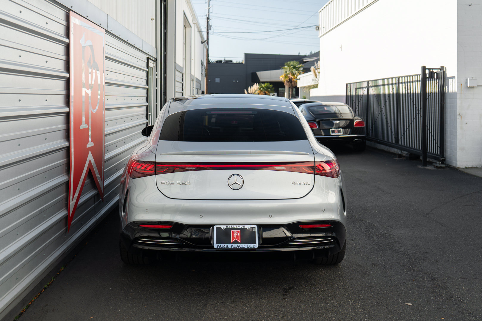 Used 2023 Mercedes-Benz EQS 580 4MATIC Sedan w/ Exclusive Trim Package image 41