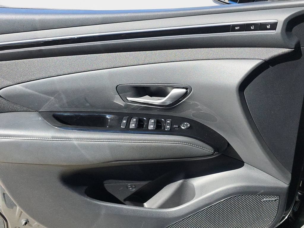 Used 2024 Hyundai Tucson Limited AWD/4WD image 21