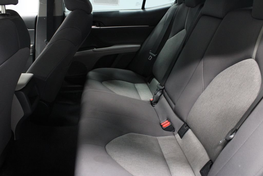 Used 2024 Toyota Camry LE FWD image 21