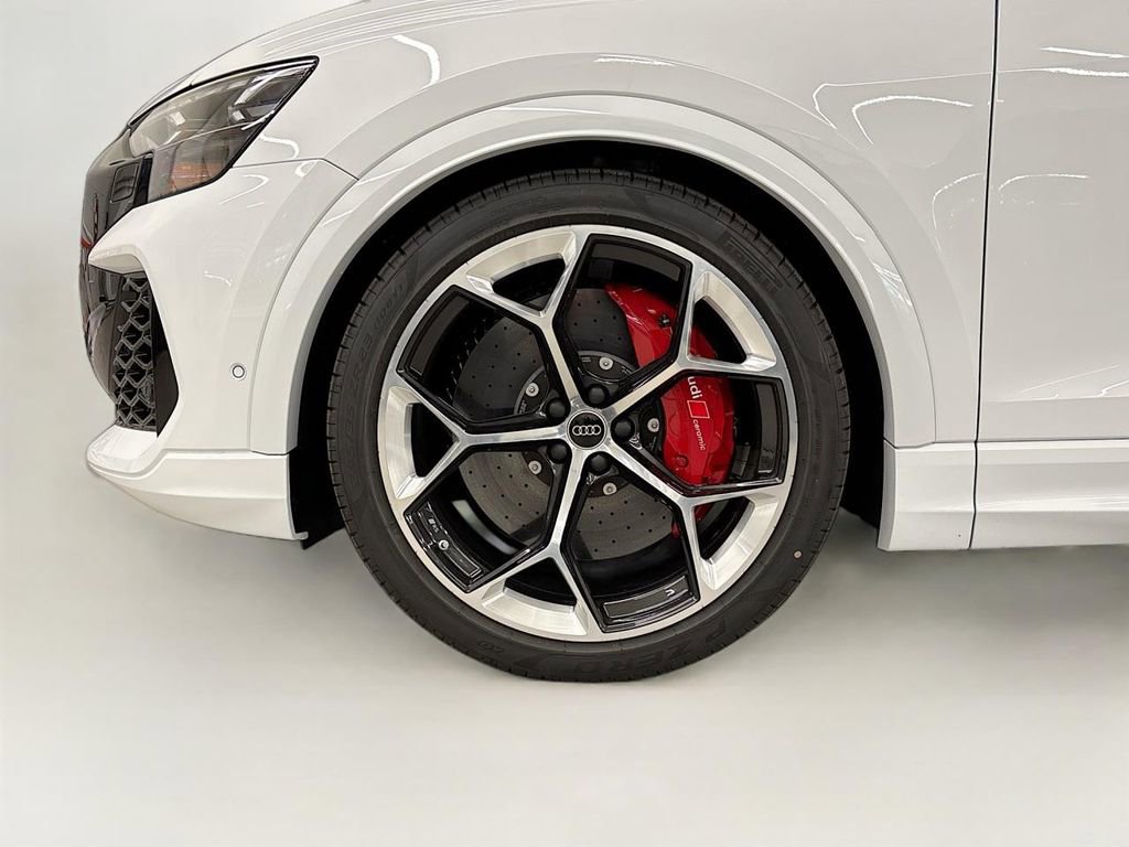 New 2026 Audi RS Q8 performance image 27