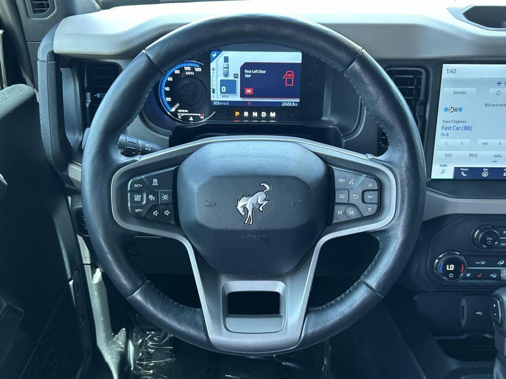 Used 2024 Ford Bronco Wildtrak image 7