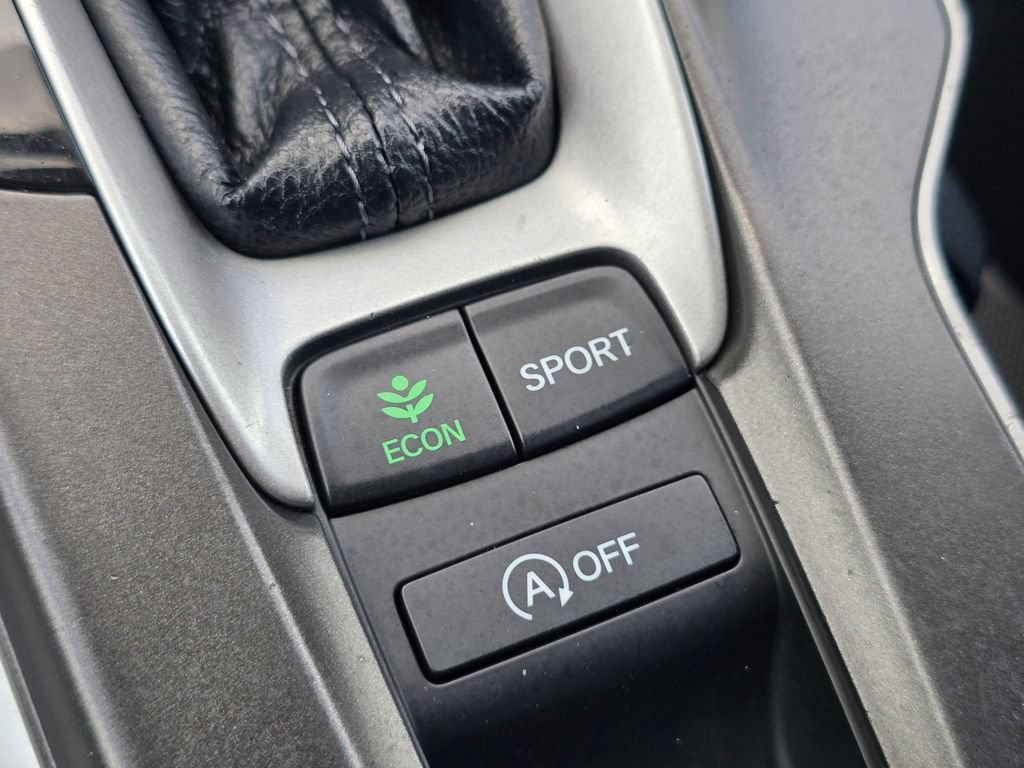 Used 2021 Honda Accord Sport image 6