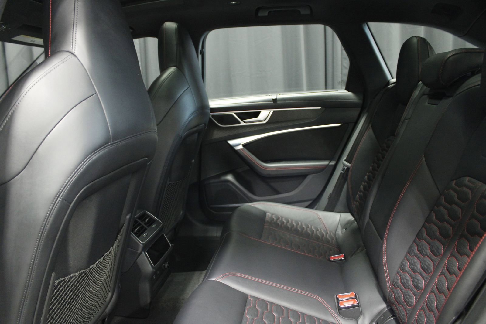 Used 2021 Audi RS 6 image 41