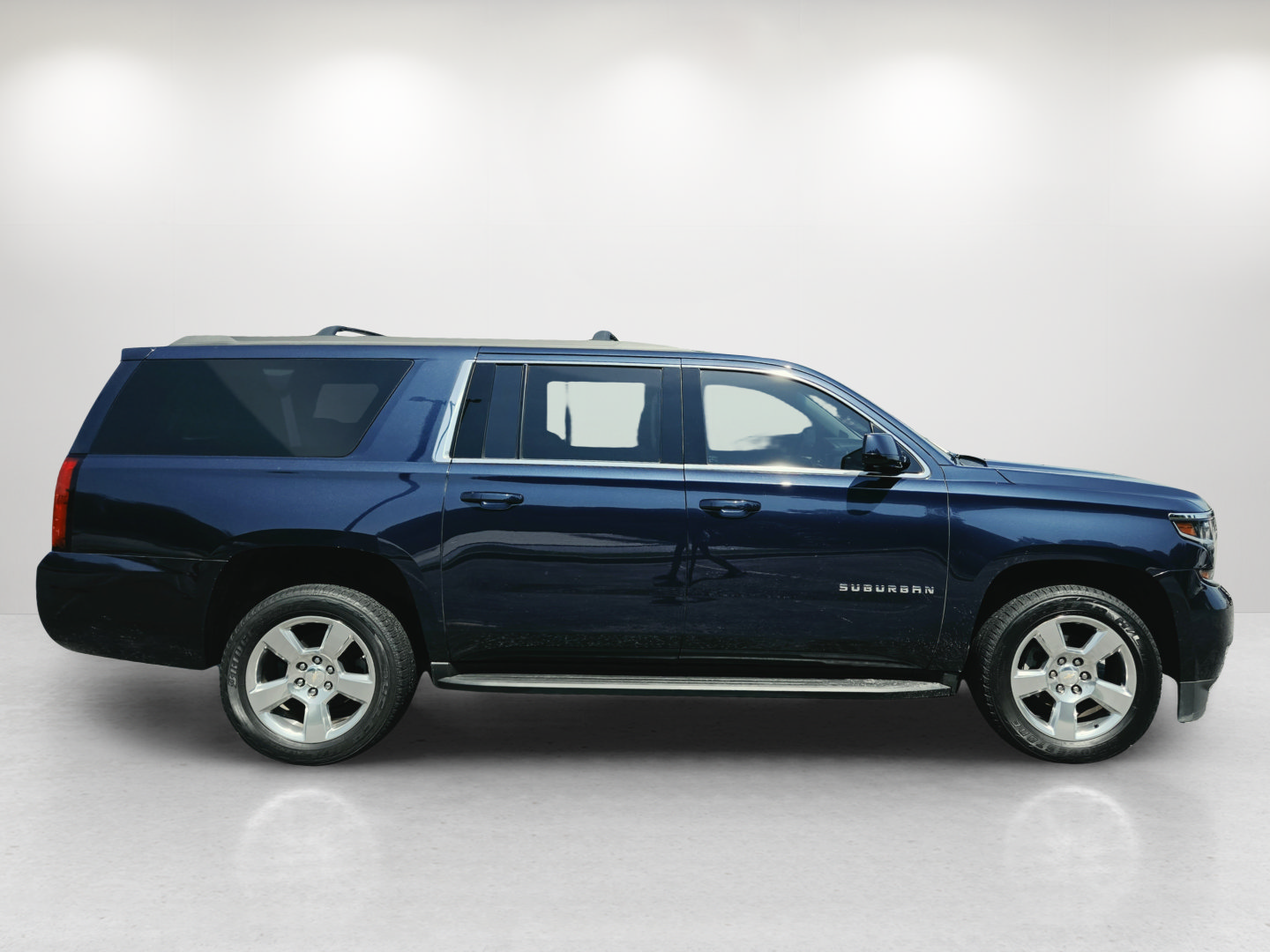 Used 2017 Chevrolet Suburban LS w/ Max Trailering Package AWD/4WD image 20