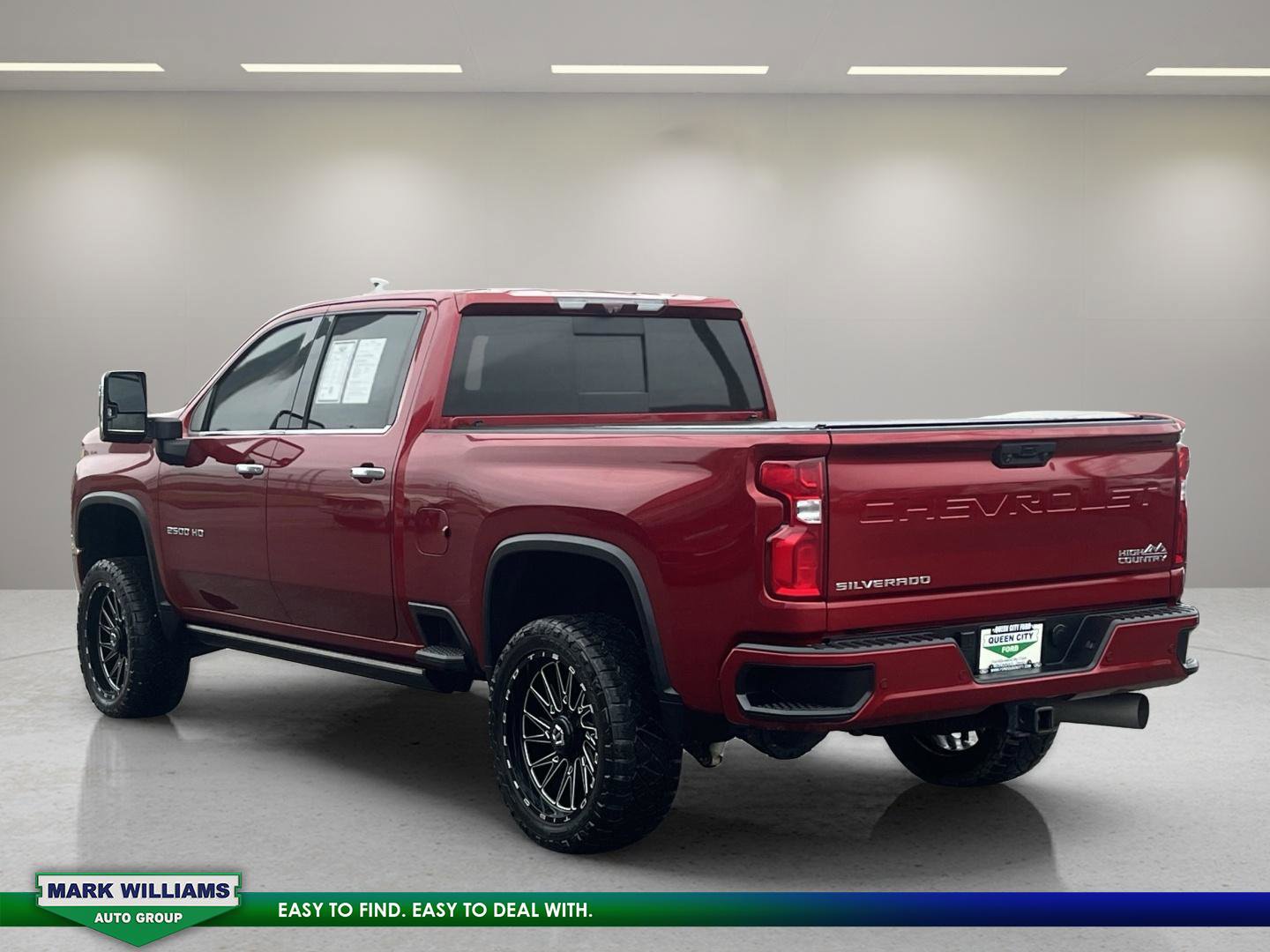 Used 2021 Chevrolet Silverado 2500 High Country w/ Z71 Off-Road Package image 5