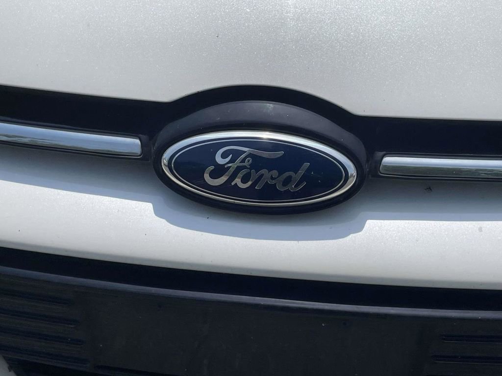 Used 2014 Ford Focus Titanium FWD image 6