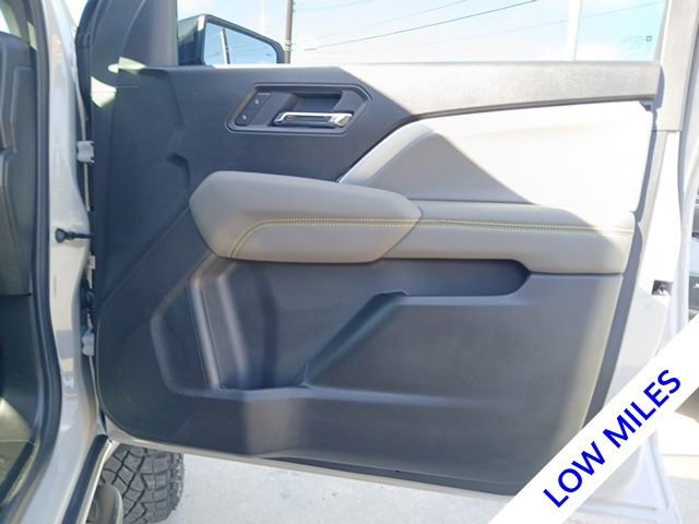 Used 2026 Chevrolet Colorado ZR2 w/ Technology Package image 14