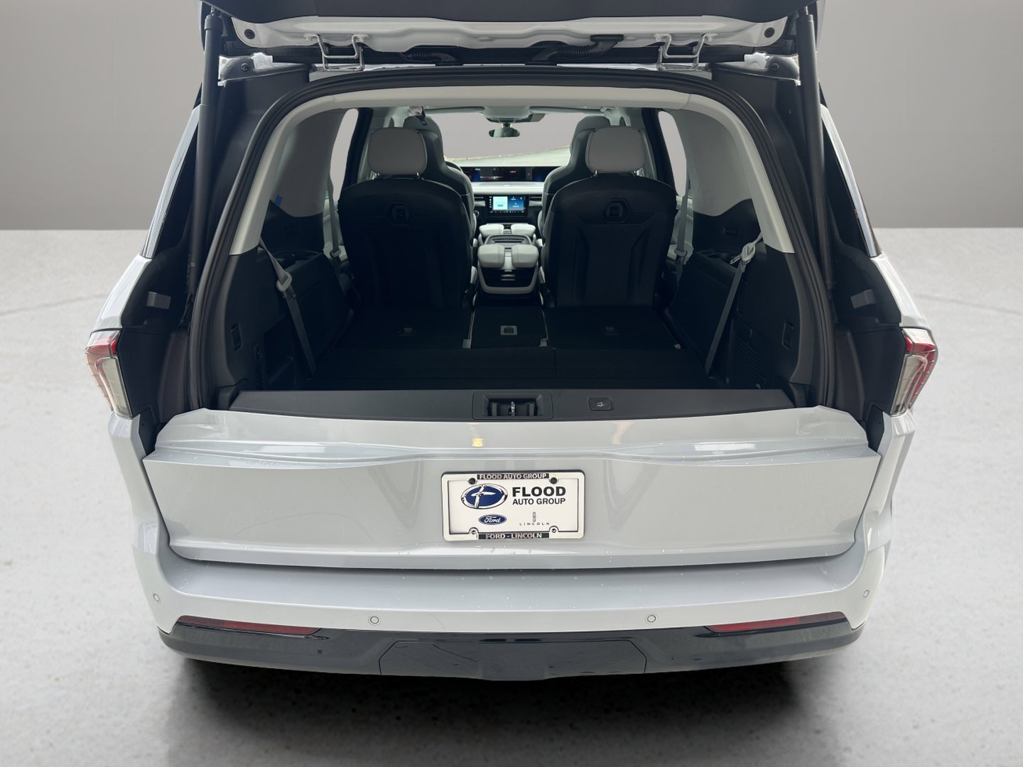 New 2026 Lincoln Navigator Black Label AWD/4WD image 7